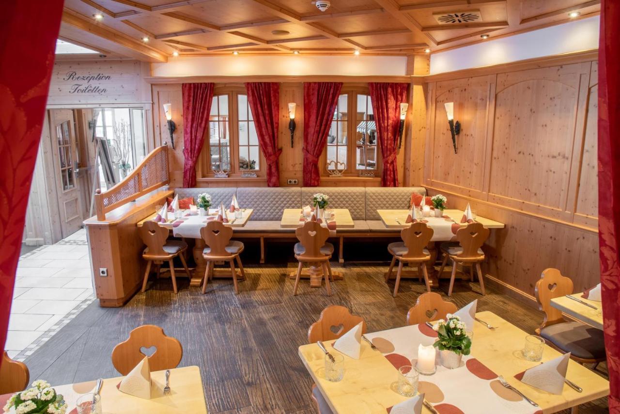 Hotel & Restaurant Post Laichingen Eksteriør bilde
