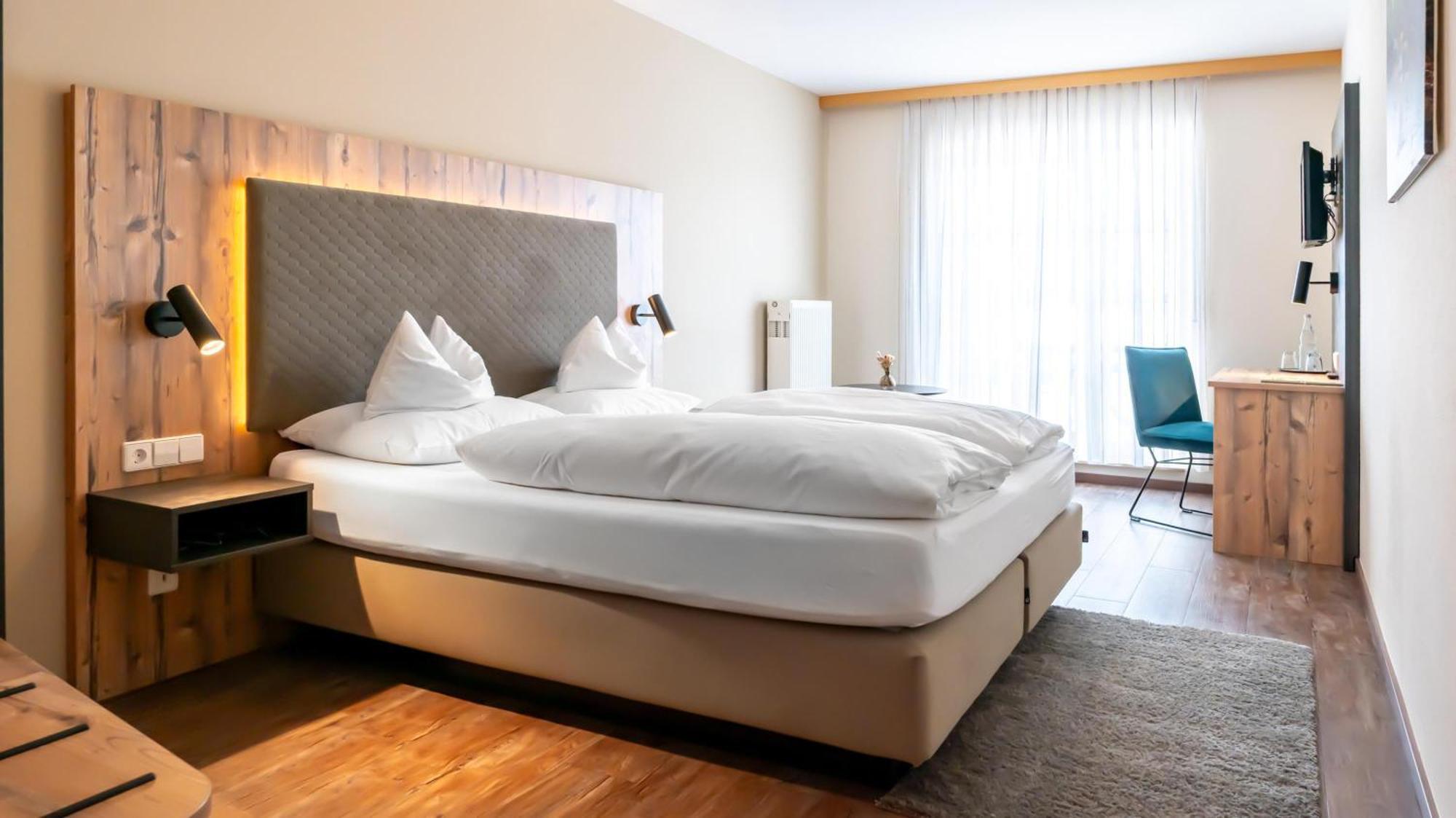 Hotel & Restaurant Post Laichingen Eksteriør bilde