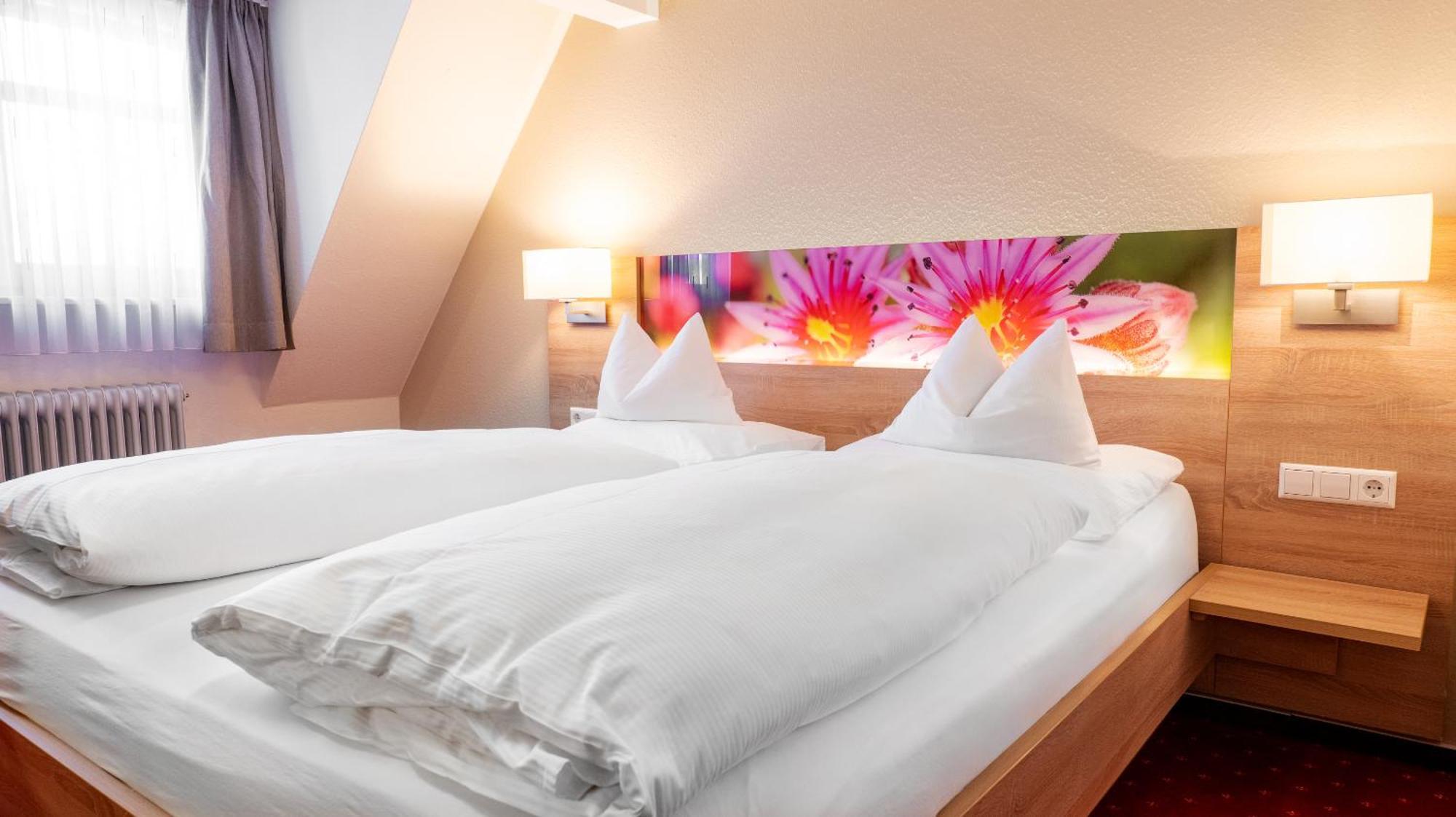 Hotel & Restaurant Post Laichingen Eksteriør bilde