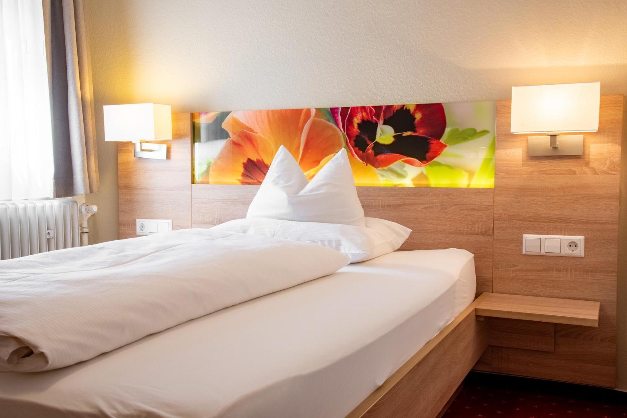 Hotel & Restaurant Post Laichingen Eksteriør bilde