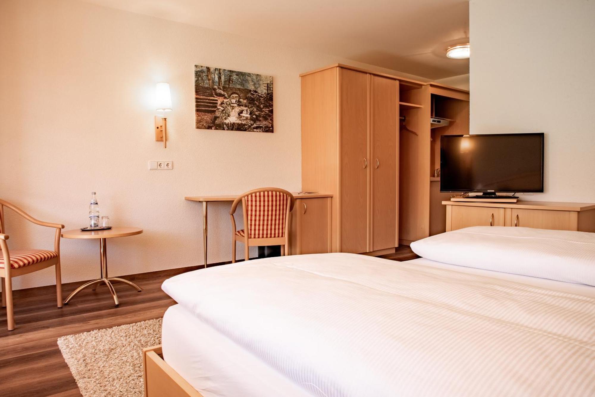 Hotel & Restaurant Post Laichingen Eksteriør bilde